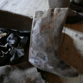 2017-18 Shackleton's 'Nimrod' hut, interior, frost on boot