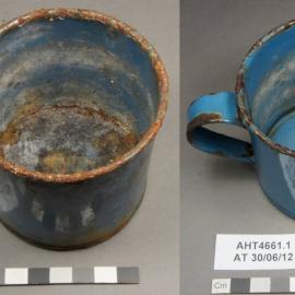 Enamel mug