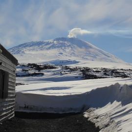 2018-19 Mount Erebus from Scott's 'Terra Nova' hut, Cape Evans (001)