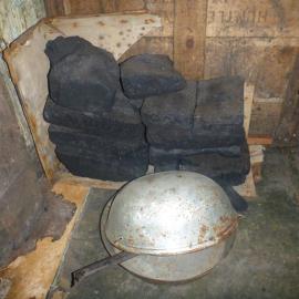 Galley artefacts in Scott's 'Terra Nova' hut (005)
