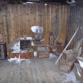 Main space, Scott's 'Discovery' hut (001)