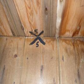 Wall markers, Scott's 'Discovery' hut