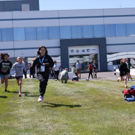 Young Inspiring Explorers competing in an Antarctic themed relay race (004)