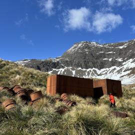 A passenger exploring buildings in Godthul