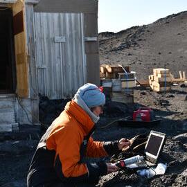 2021-22 Shackleton's 'Nimrod' hut, conservators at work, AHT's Nicola Stewart