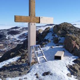 2014-15 Observation Hill Cross protective cover test fit (001)