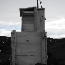 2014-15 Cape Royds meteorological screen inspection (004)