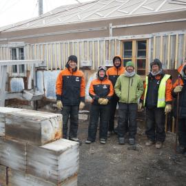 K170 crew at Shackleton's 'Nimrod' hut 