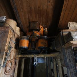 Drummond's acetylene gas generator, Shackleton's 'Nimrod' hut