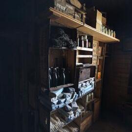 Improvised shelves, Shackleton's 'Nimrod' hut