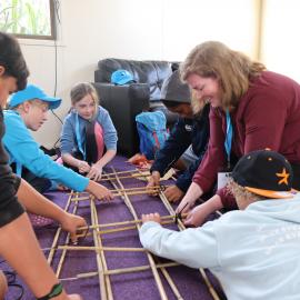 Young Inspiring Explorers construct a sledge (004)