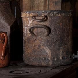 Artefacts on Mrs Sam stove, Shackleton's 'Nimrod' hut
