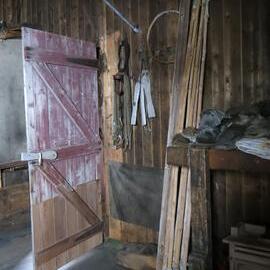 2014-15 Scott's 'Terra Nova' hut, interior, Messdeck artefacts
