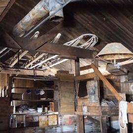 2014-15 Scott's 'Terra Nova' hut, interior, Wardroom area