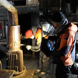 Dust mitigation, Scott's 'Terra Nova' hut (003)