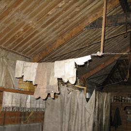 2010 Shackleton's 'Nimrod' hut inspection, interior, ceiling