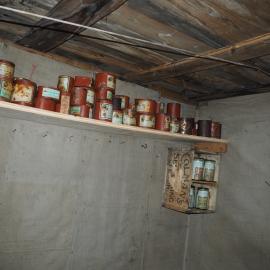 Shackleton's cubicle, Shackleton's 'Nimrod' hut (001)