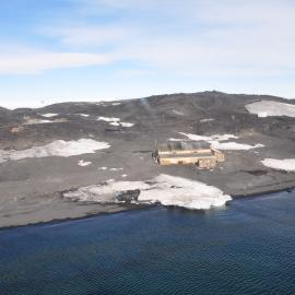 2013-14 Scott's 'Terra Nova' hut from the air, Cape Evans